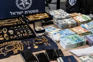 פשיטה בקריות: זהב ותכשיטים בשווי של יותר ממיליון שקל נתפסו